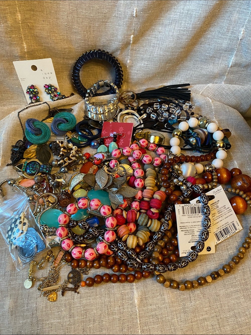 Assorted Junk Jewelry lot Bundle - Pink, Turquoise, wooden 2 pounds